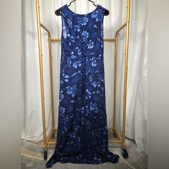 Vintage DBY Ltd. Blue Sleeveless Maxi Dress w/ a light Floral Pattern Plus Size - Picture 2 of 6
